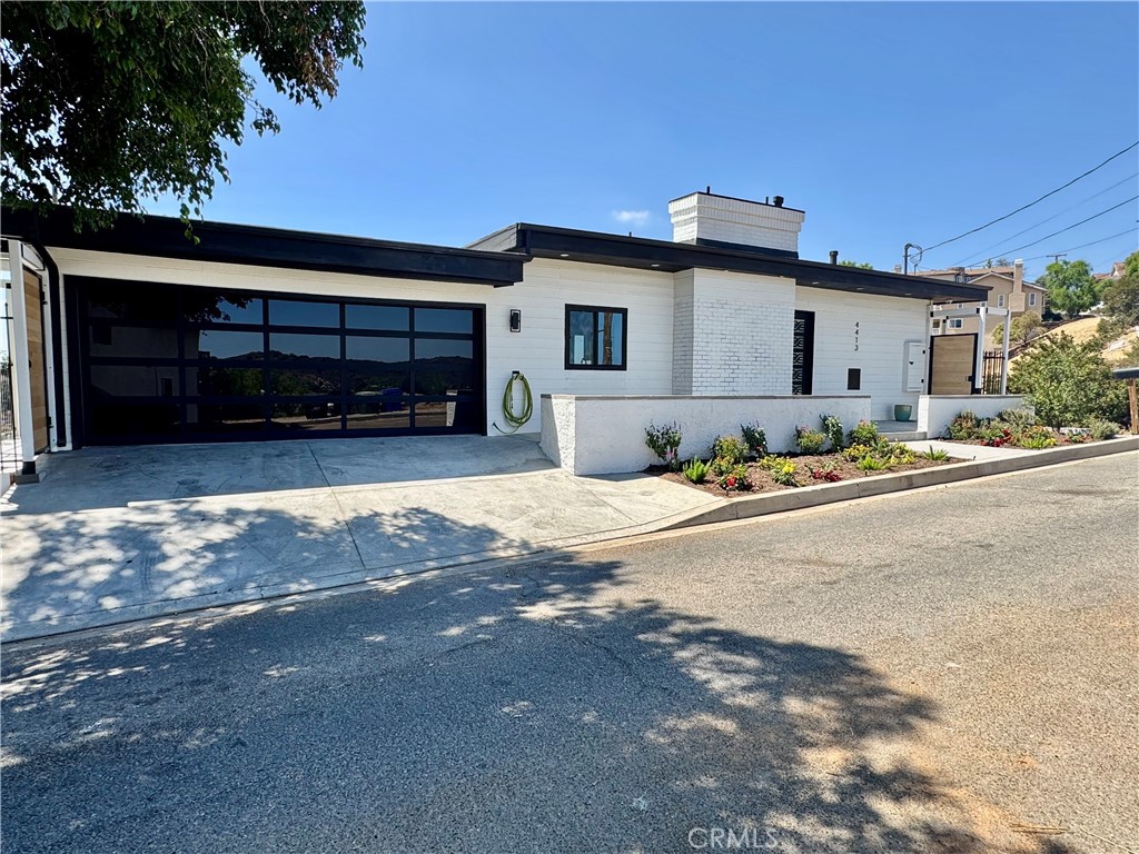 4413 San Blas Avenue