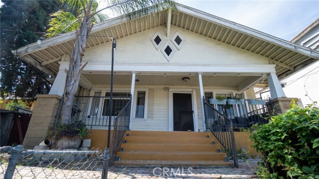 Front Image Thumbnail for CROC26068252