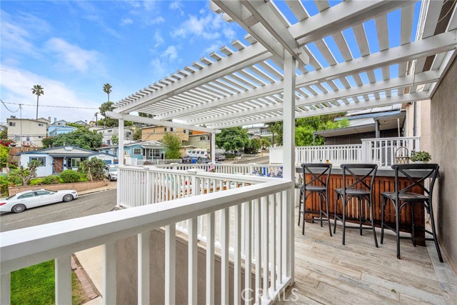 1613 Armour Lane, Redondo Beach, California 90278, 3 Bedrooms Bedrooms, ,1 BathroomBathrooms,Residential,For Sale,Armour,SB25191760