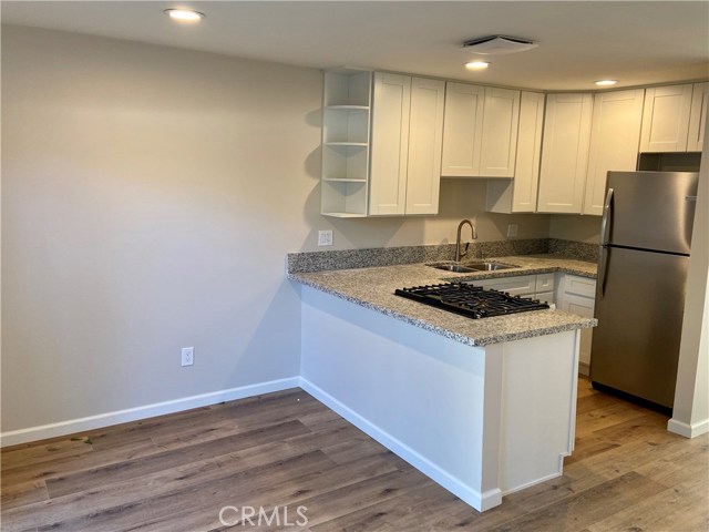 Detail Gallery Image 5 of 13 For 2661 Andover Ave #2,  Fullerton,  CA 92831 - 2 Beds | 1/1 Baths