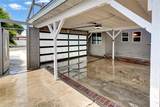 7634 Chimineas Avenue photo 5