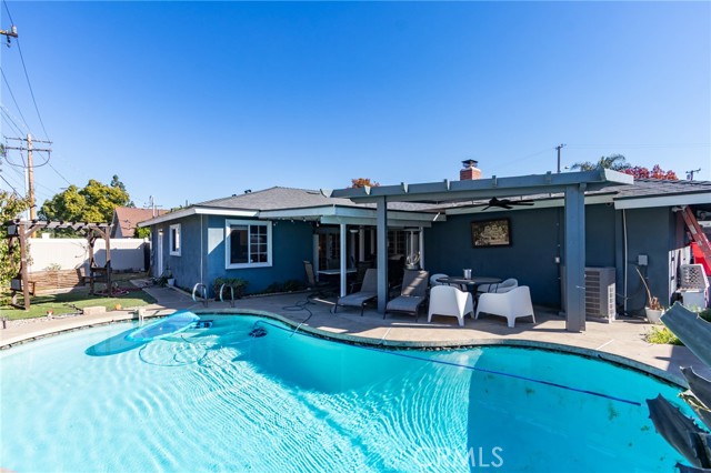 Detail Gallery Image 37 of 40 For 321 N Starfire, Anaheim,  CA 92807 - 4 Beds | 2 Baths