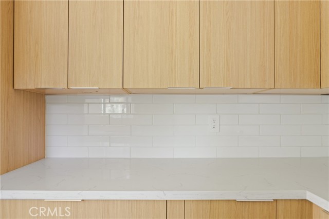 Detail Gallery Image 11 of 39 For 2671 1/2 Benedict, Los Angeles,  CA 90039 - 3 Beds | 3 Baths