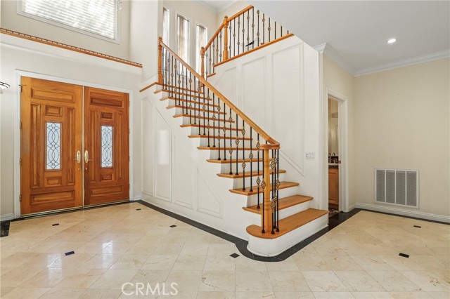 Detail Gallery Image 15 of 59 For 14659 Valley Vista, Sherman Oaks,  CA 91403 - 5 Beds | 4/1 Baths