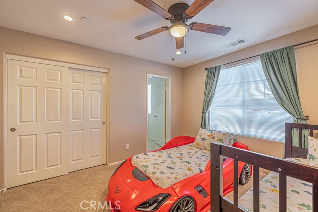2534 Mapleleaf Terrace, Palmdale CA: https://media.crmls.org/medias/39b7dedb-2ef3-496e-abea-ad5b279390b6.jpg