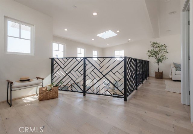 223 Irena Avenue, Redondo Beach, California 90277, 4 Bedrooms Bedrooms, ,4 BathroomsBathrooms,Residential,For Sale,Irena,SB25254754