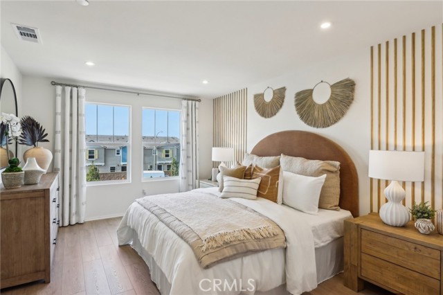 MODEL HOME