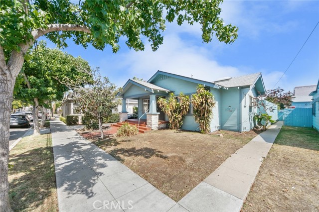 1711 E 5Th St, Long Beach, CA 90802