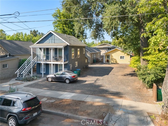 818 Chestnut Street, Chico CA: https://media.crmls.org/medias/39b831ef-8cb7-43cb-8c29-30112d35cf31.jpg