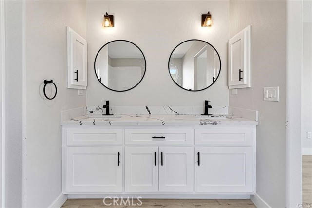 Detail Gallery Image 24 of 41 For 22562 Houston St, Apple Valley,  CA 92308 - 4 Beds | 2 Baths