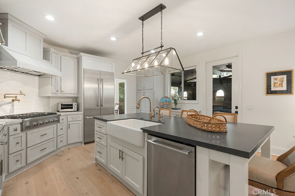 MLS #OC26159376 image #14