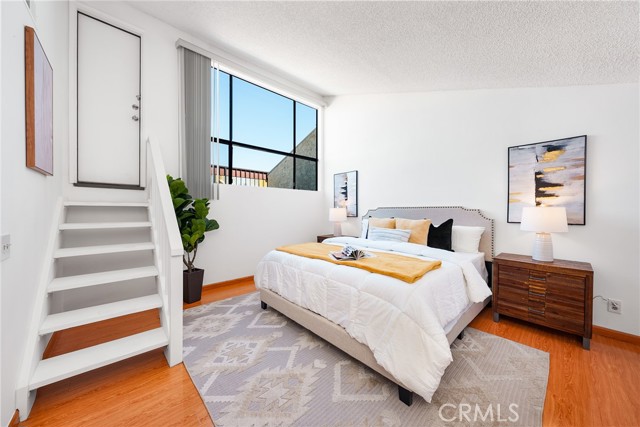 Detail Gallery Image 14 of 26 For 1026 S Marengo Ave #4,  Alhambra,  CA 91803 - 3 Beds | 2/1 Baths