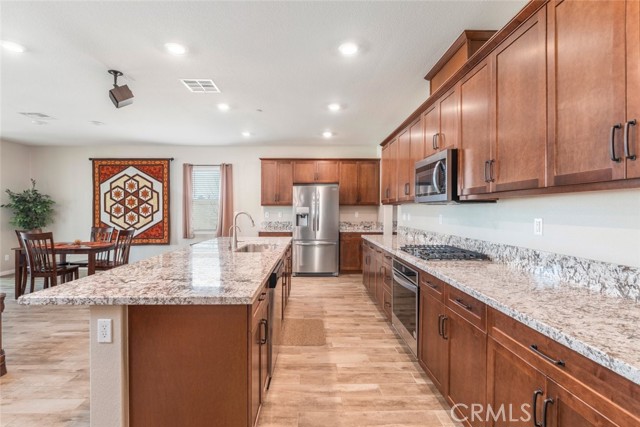 Detail Gallery Image 12 of 45 For 26682 Verna Ct, Loma Linda,  CA 92373 - 4 Beds | 2 Baths