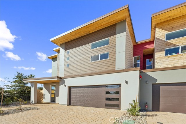 Detail Gallery Image 2 of 24 For 453 N 13th St, Grover Beach,  CA 93433 - 4 Beds | 2/1 Baths