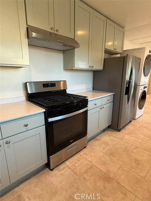 Detail Gallery Image 8 of 13 For 14936 Los Robles Ave a,  Hacienda Heights,  CA 91745 - 2 Beds | 2 Baths