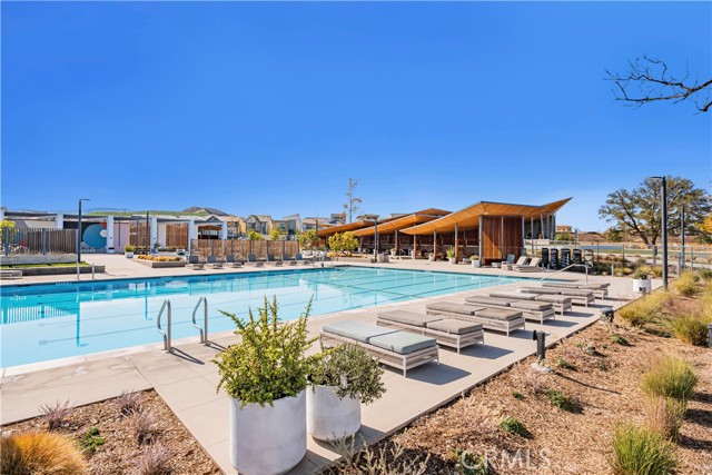 27475 Mercantile Court, Valencia CA: https://media.crmls.org/medias/39be3f98-4f8e-4524-ad24-a2c83eb2cf6b.jpg