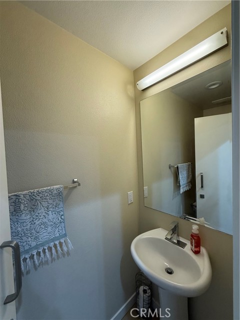 Detail Gallery Image 20 of 26 For 2230 Indus Way, San Marcos,  CA 92078 - 2 Beds | 2/1 Baths