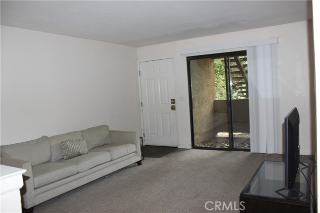 Detail Gallery Image 3 of 16 For 1114 Nord, Chico,  CA 95926 - 3 Beds | 2 Baths