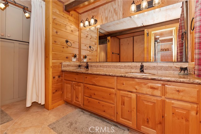 Detail Gallery Image 24 of 32 For 687 Crest Estates Dr, Lake Arrowhead,  CA 92352 - 3 Beds | 2/1 Baths