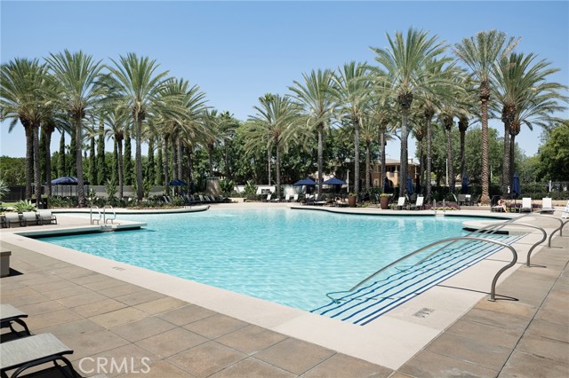 142 Pantheon, Irvine CA: https://media.crmls.org/medias/39c26a57-5996-4a71-8cec-fde8f628e7a8.jpg