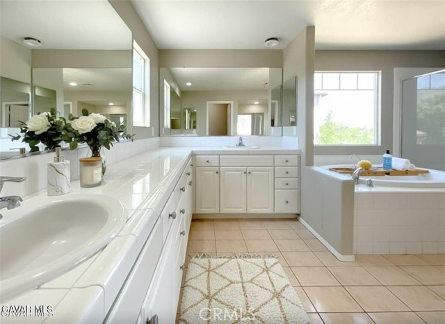 Detail Gallery Image 24 of 46 For 6727 Miramar, Palmdale,  CA 93551 - 5 Beds | 2/1 Baths