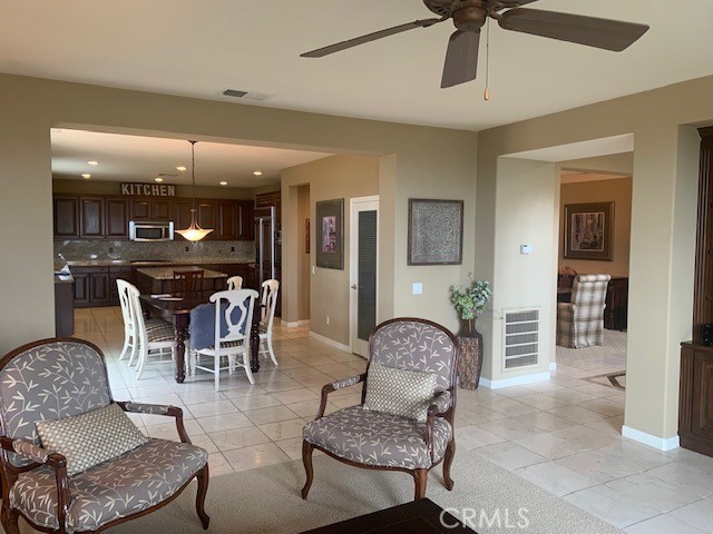 Detail Gallery Image 15 of 48 For 17130 Silver Moon Ct, Riverside,  CA 92503 - 3 Beds | 3/1 Baths