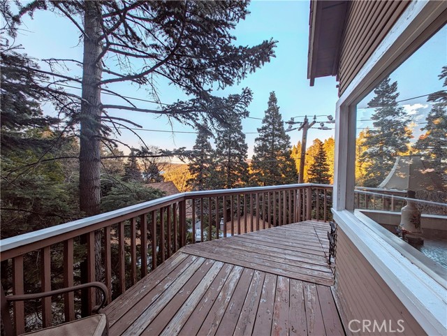 Detail Gallery Image 3 of 64 For 616 Wellsley Dr, Lake Arrowhead,  CA 92352 - 3 Beds | 2 Baths