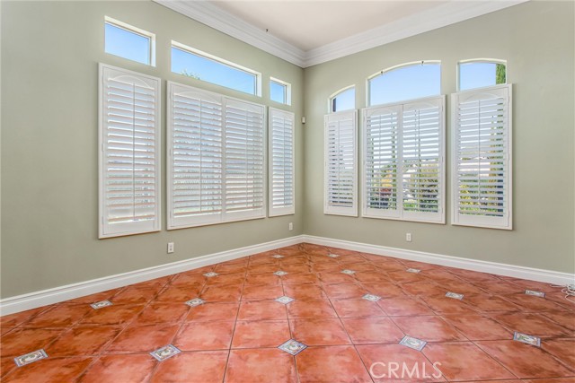Detail Gallery Image 13 of 74 For 2136 Horse Trail Dr, Redlands,  CA 92373 - 4 Beds | 3/1 Baths