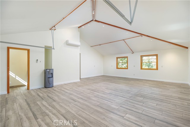 Detail Gallery Image 35 of 38 For 16 Meadow View Ln, San Geronimo,  CA 94963 - 3 Beds | 3/2 Baths