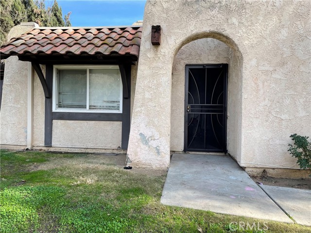 MLS# OC22074640
