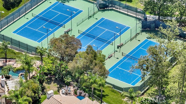 33 Segada, Rancho Santa Margarita CA: https://media.crmls.org/medias/39c6de90-51b4-4e69-87f2-21e74637a889.jpg