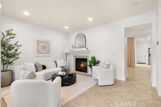 5 Orange Blossom Circle, Mission Viejo CA: https://media.crmls.org/medias/39c6e9ac-08ca-4796-953b-653f9918911f.jpg