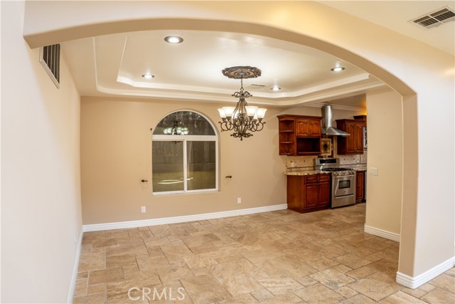 4622 W 131st Street, Hawthorne CA: https://media.crmls.org/medias/39c717b4-9bab-4cd7-89a0-d8d4dc47b00e.jpg