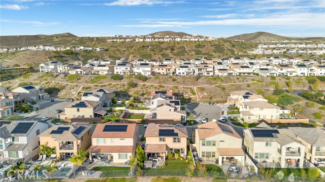 Detail Gallery Image 45 of 49 For 28427 Ascent, Saugus,  CA 91350 - 3 Beds | 3 Baths