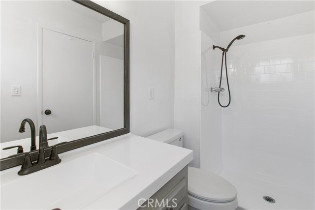 Detail Gallery Image 8 of 12 For 5641 Camino Real, Jurupa Valley,  CA 92509 - 3 Beds | 2 Baths