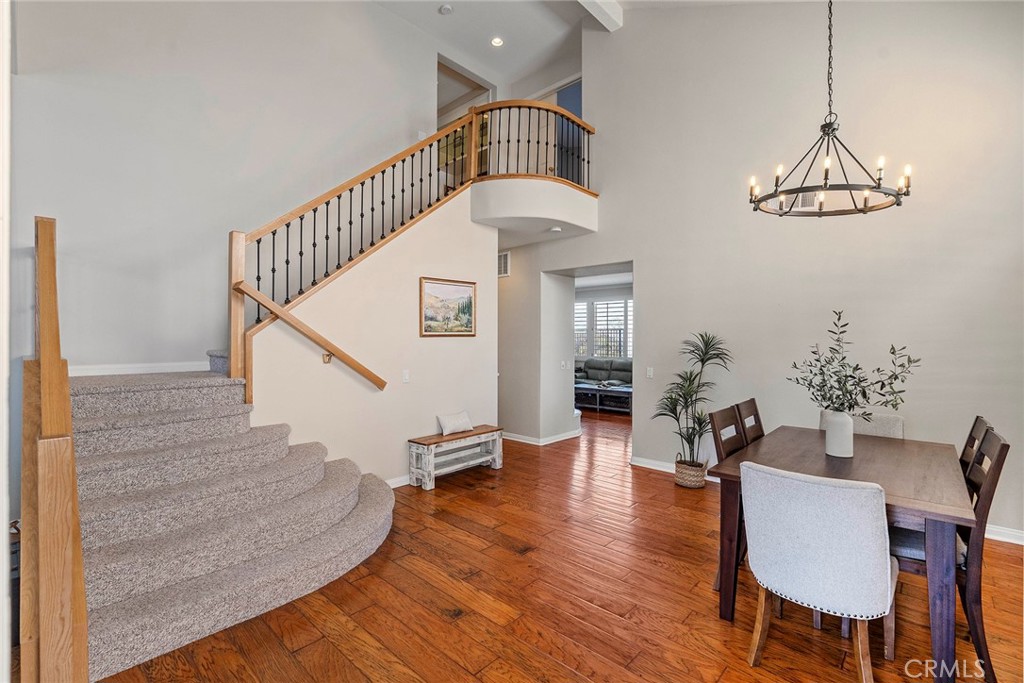 11 Spring View Way