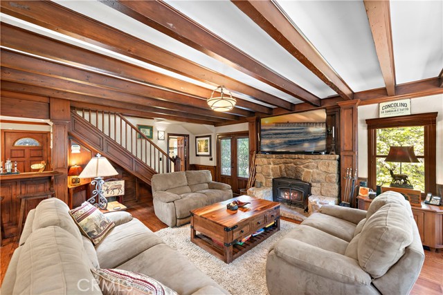 Detail Gallery Image 19 of 70 For 400 Cottage Grove Rd, Lake Arrowhead,  CA 92352 - 4 Beds | 4 Baths