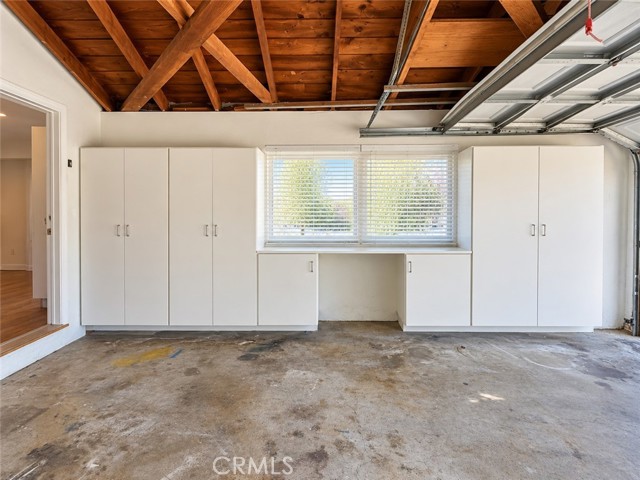1104 North Screenland Drive photo 38
