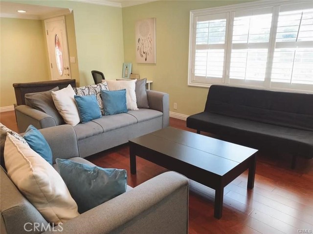 Detail Gallery Image 2 of 10 For 10038 Daines, Temple City,  CA 91780 - 3 Beds | 2 Baths