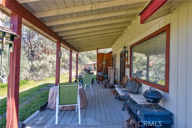 Detail Gallery Image 5 of 36 For 45464 Sno Flake Ln, Ahwahnee,  CA 93601 - 3 Beds | 2 Baths