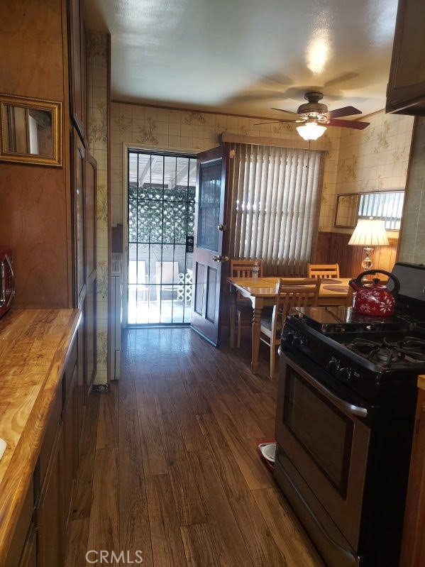 Detail Gallery Image 10 of 15 For 1231 E Shamwood St, West Covina,  CA 91790 - 4 Beds | 2 Baths