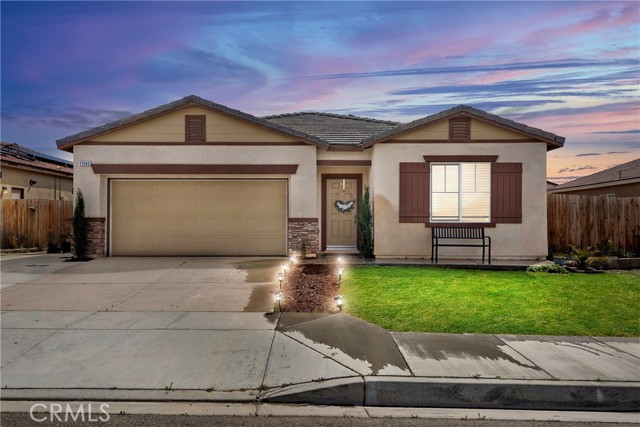 Detail Gallery Image 1 of 29 For 11943 Moss Creek Ct, Adelanto,  CA 92301 - 3 Beds | 2 Baths