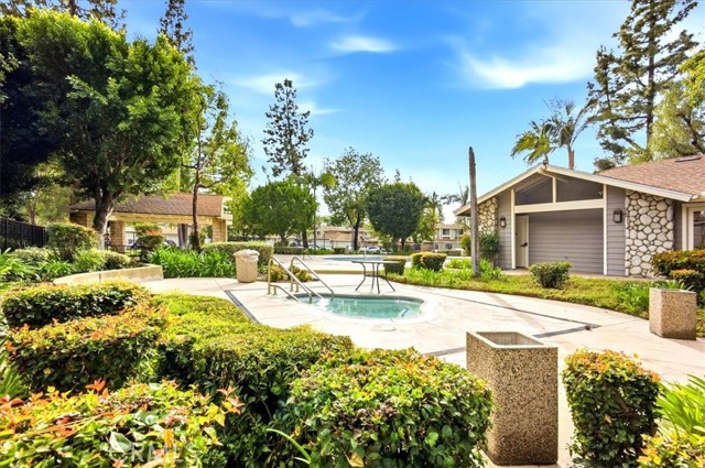 Detail Gallery Image 44 of 48 For 909 Lotus Cir, San Dimas,  CA 91773 - 2 Beds | 2 Baths