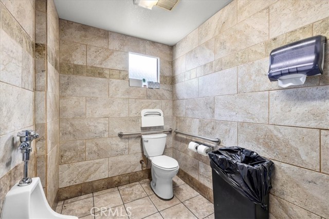 4133 Anaheim Street, Long Beach CA: https://media.crmls.org/medias/39ccd577-0ff3-4fd1-ba36-f669b7cf9195.jpg