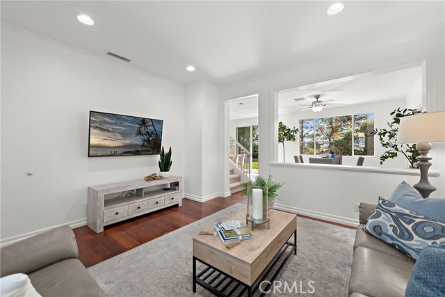 51 Calle Alamitos, Rancho Santa Margarita CA: https://media.crmls.org/medias/39cceb87-9ea0-4915-b2cf-81cfa6f23c78.jpg