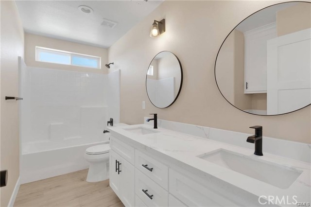 10647 Central Road, Apple Valley CA: https://media.crmls.org/medias/39cdb1bd-dae9-4b72-a5f6-4de98e754b4c.jpg