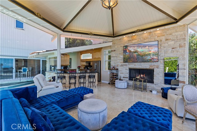 Detail Gallery Image 13 of 44 For 781 via Somonte, Palos Verdes Estates,  CA 90274 - 2 Beds | 3 Baths