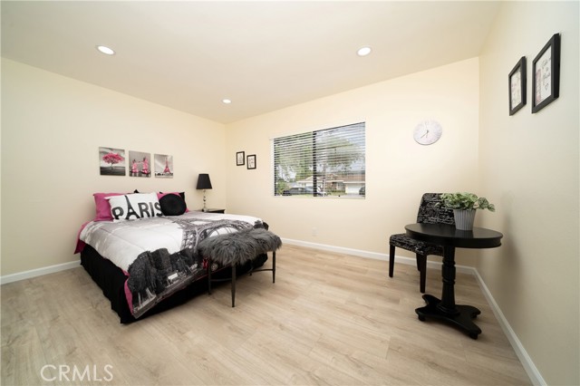Detail Gallery Image 19 of 33 For 12566 Dolan Ave, Downey,  CA 90242 - 3 Beds | 2 Baths