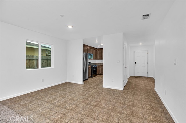 Detail Gallery Image 13 of 30 For 756 Marcelina Ct, Merced,  CA 95341 - 3 Beds | 2 Baths
