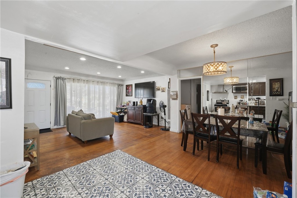 MLS #DW25244491 image #15